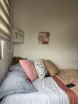 Nova Gabriela online show from March 5, 2026, 2:57 pm