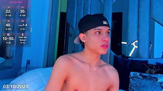 Snapshot of Sebax_Young chatting on October 4, 2025, 4:32 am Sebax Young online show from October 4, 2025, 4:32 am