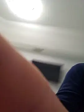 cubanitofeliz40 online show from February 25, 2026, 12:48 pm