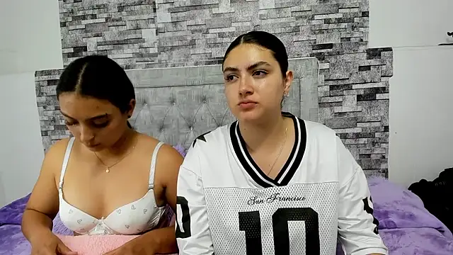 nicolexxaleja online show from November 29, 2025, 8:34 pm