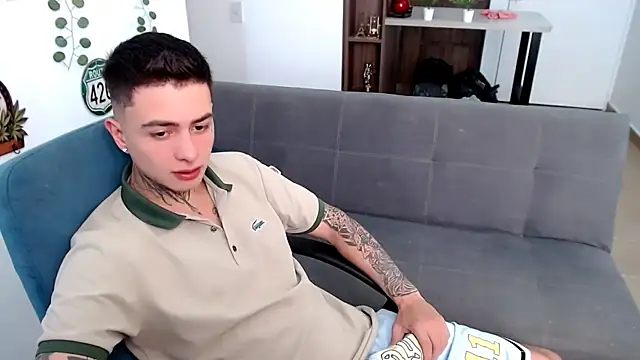 santii ss online show from March 16, 2026, 2:43 pm