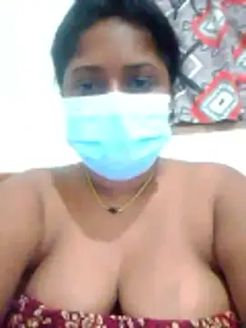 Snapshot of boosypussy chatting on June 7, 2026, 1:37 pm boosypussy online show from June 7, 2026, 1:37 pm