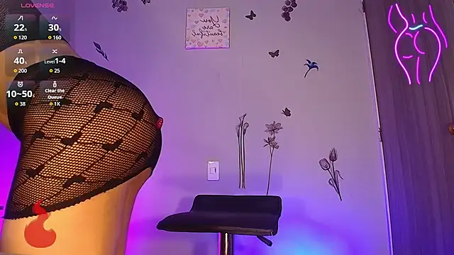 Snapshot of Barbydominant_fetish chatting on October 7, 2025, 3:09 pm Barbydominant fetish online show from October 7, 2025, 3:09 pm