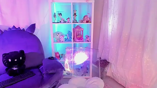 Im Garu online show from October 1, 2025, 12:22 pm