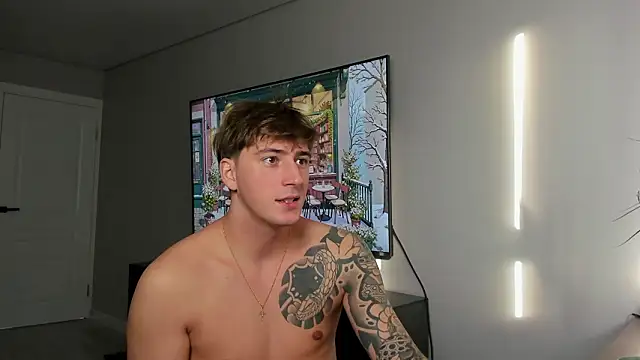 DaniHort online show from February 7, 2026, 8:40 am