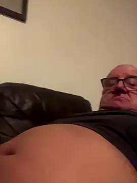 mke1874 online show from December 18, 2025, 8:42 am