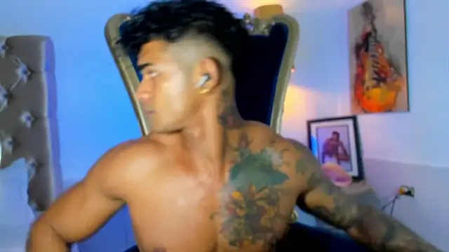 antonio  444 online show from May 16, 2026, 7:23 pm