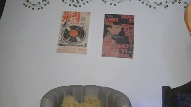 Snapshot of CoralieBronson chatting on February 17, 2026, 11:22 pm CoralieBronson online show from February 17, 2026, 11:22 pm