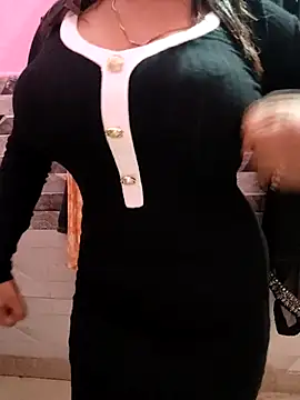 hot grieal1 online show from September 10, 2025, 11:21 am