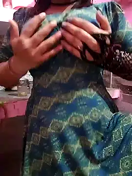 hot grieal1 online show from September 22, 2025, 8:33 pm