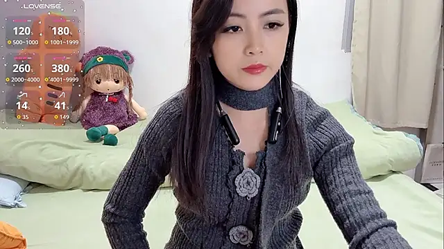 Snapshot of Yingbao-Baby chatting on November 28, 2025, 9:45 am Yingbao-Baby online show from November 28, 2025, 9:45 am