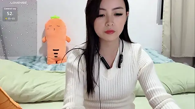 Snapshot of Yingbao-Baby chatting on December 4, 2025, 8:45 am Yingbao-Baby online show from December 4, 2025, 8:45 am