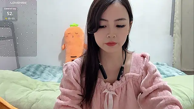 Snapshot of Yingbao-Baby chatting on December 22, 2025, 7:05 am Yingbao-Baby online show from December 22, 2025, 7:05 am