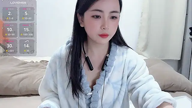 Snapshot of Yingbao-Baby chatting on February 5, 2026, 2:54 pm Yingbao-Baby online show from February 5, 2026, 2:54 pm
