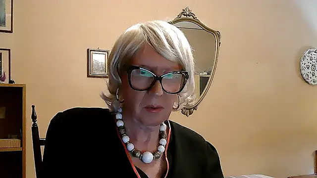 ROBY SWEETHOT online show from September 29, 2025, 11:09 pm