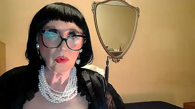 ROBY SWEETHOT online show from October 7, 2025, 10:18 pm