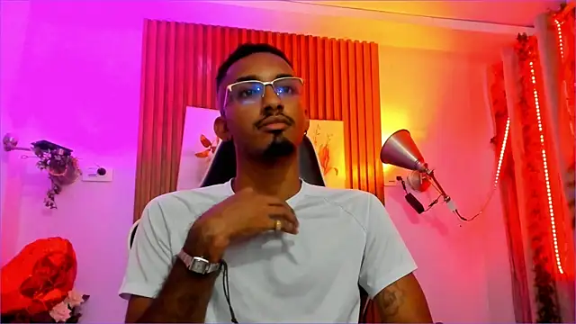 Darwin mayo online show from September 16, 2025, 5:14 pm