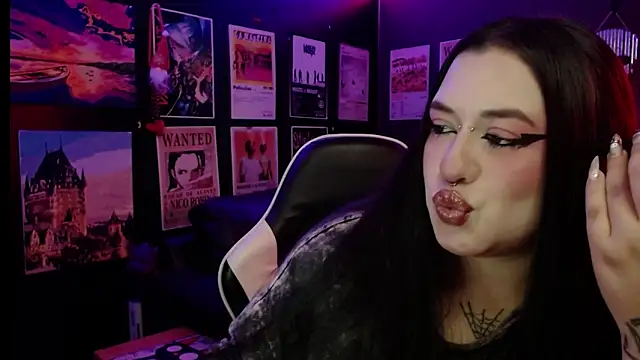 Ravendark  online show from March 2, 2026, 8:26 pm