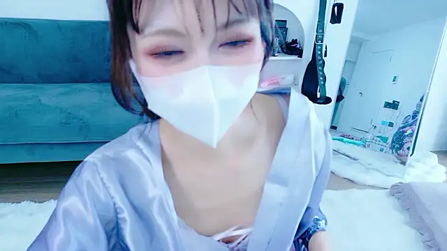 Snapshot of -Nyanko-chan- chatting on June 21, 2026, 2:36 am -Nyanko-chan- online show from June 21, 2026, 2:36 am