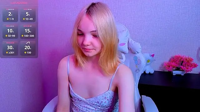 Snapshot of AnimeAlica18 chatting on February 1, 2026, 3:49 am AnimeAlica18 online show from February 1, 2026, 3:49 am