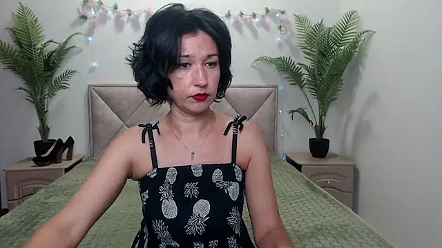 Snapshot of CameronEnns chatting on July 6, 2026, 12:24 pm CameronEnns online show from July 6, 2026, 12:24 pm