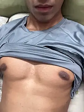 alwayshotandbig online show from March 12, 2026, 6:14 pm