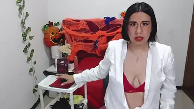 Julieta curvy69 online show from October 24, 2025, 12:12 pm