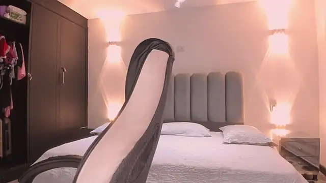 Snapshot of AlliceLover chatting on January 10, 2026, 11:23 am AlliceLover online show from January 10, 2026, 11:23 am