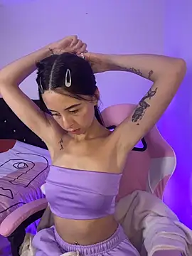 Snapshot of Lia__1 chatting on February 25, 2026, 1:10 pm Lia 1 online show from February 25, 2026, 1:10 pm