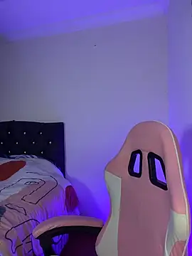 Snapshot of Lia__1 chatting on February 26, 2026, 12:15 pm Lia 1 online show from February 26, 2026, 12:15 pm