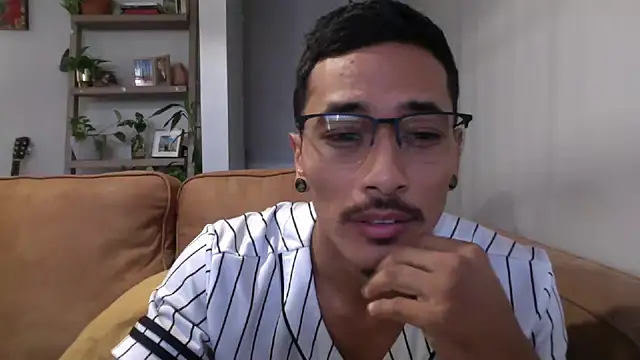 Snapshot of tanjir020 chatting on October 16, 2025, 5:36 pm tanjir020 online show from October 16, 2025, 5:36 pm