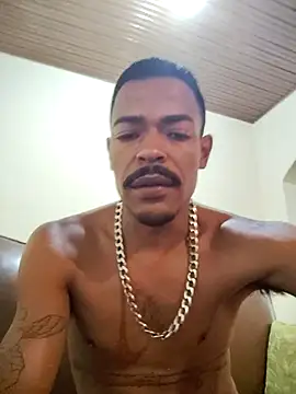 lacoste12 online show from October 27, 2025, 1:09 am