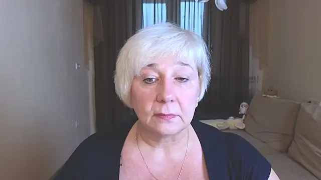 Milana Milky online show from November 7, 2025, 5:18 am