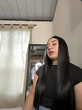 Snapshot of BELLAALEJA chatting on July 20, 2026, 6:54 pm BELLAALEJA online show from July 20, 2026, 6:54 pm