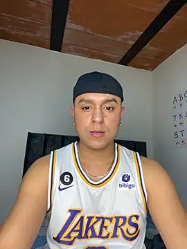 ANGELOGAO online show from October 23, 2025, 2:00 am