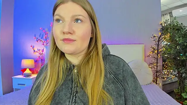 AshleyJoness online show from April 14, 2026, 5:02 am