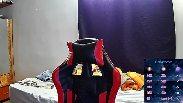 Snapshot of angelicious_ chatting on May 20, 2026, 1:17 pm angelicious online show from May 20, 2026, 1:17 pm