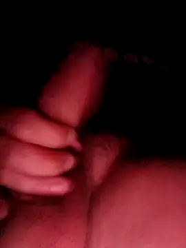 Snapshot of Makis09 chatting on February 19, 2026, 8:05 pm Makis09 online show from February 19, 2026, 8:05 pm