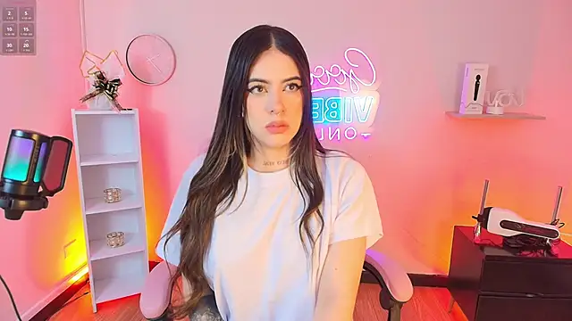 Alice Vixen online show from November 12, 2025, 12:38 pm