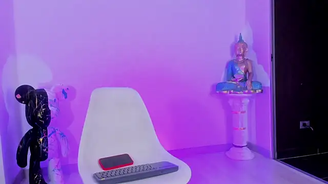 Snapshot of CamiiloRivera chatting on September 23, 2025, 1:19 am CamiiloRivera online show from September 23, 2025, 1:19 am