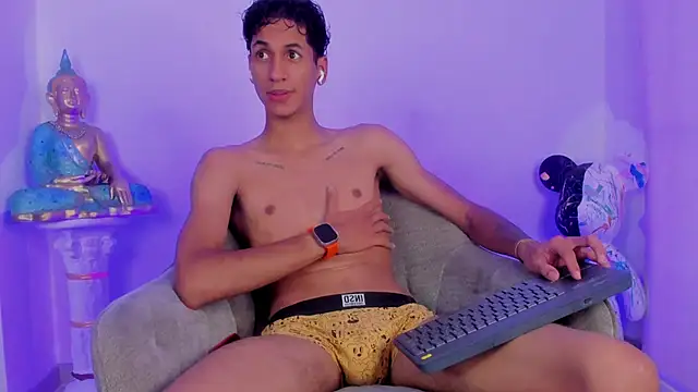 Snapshot of CamiiloRivera chatting on October 5, 2025, 11:41 am CamiiloRivera online show from October 5, 2025, 11:41 am