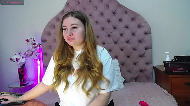  Agata  online show from June 28, 2026, 6:08 am