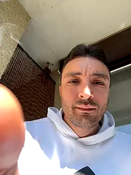 SemprePerverso online show from October 2, 2025, 12:45 pm