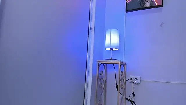 dulce fiore07 online show from March 31, 2026, 12:27 pm