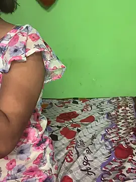 SEXY-SIMI-BHABI online show from September 19, 2025, 5:42 am