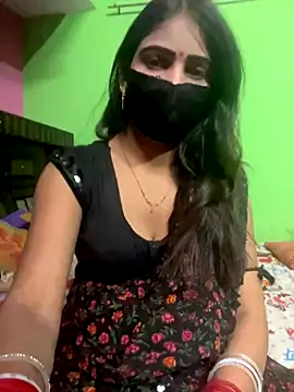 SEXY-SIMI-BHABI online show from November 9, 2025, 9:18 am