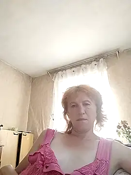 Snapshot of Flower2931 chatting on June 29, 2026, 2:06 pm Flower2931 online show from June 29, 2026, 2:06 pm