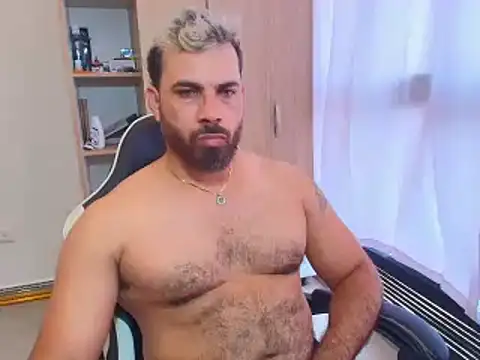 max love255 online show from March 5, 2026, 9:44 pm