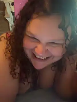 Fatpussybigass online show from June 1, 2026, 5:47 pm