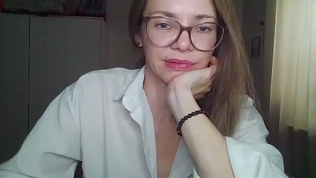 Snapshot of SEA_Dream chatting on February 9, 2026, 5:33 am SEA Dream online show from February 9, 2026, 5:33 am